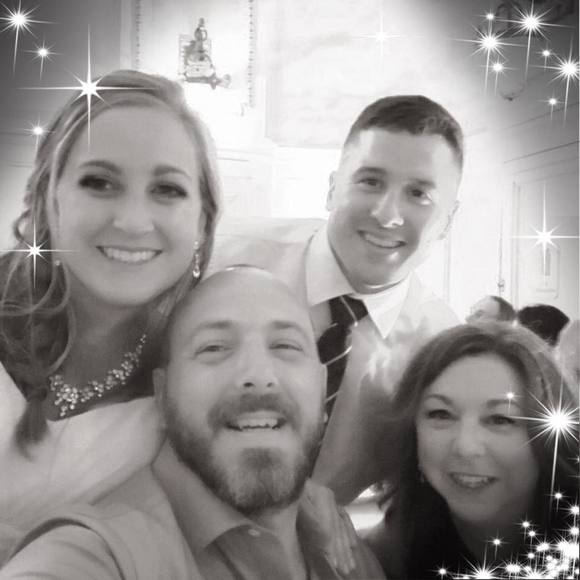 Meet your Posher, Rosanne - Picture 1 of 1